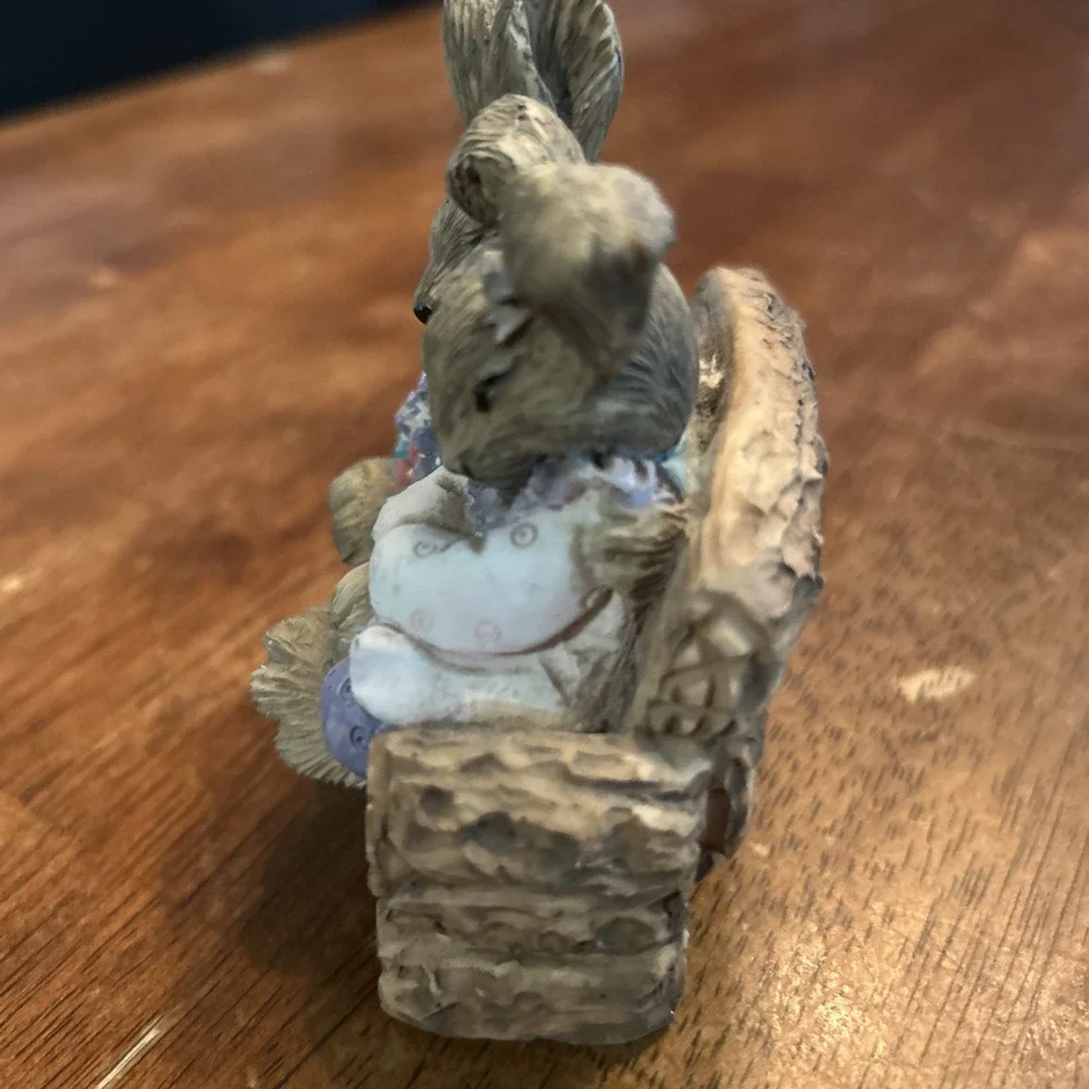 Bunny Couple Figurine vtg anthropomorphic bunnies Hugging couch Bench Flowers